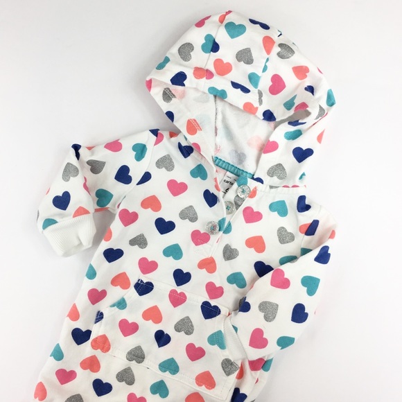 Like New! Carter’s Hooded Heart One-Piece - 6m - Picture 2 of 7